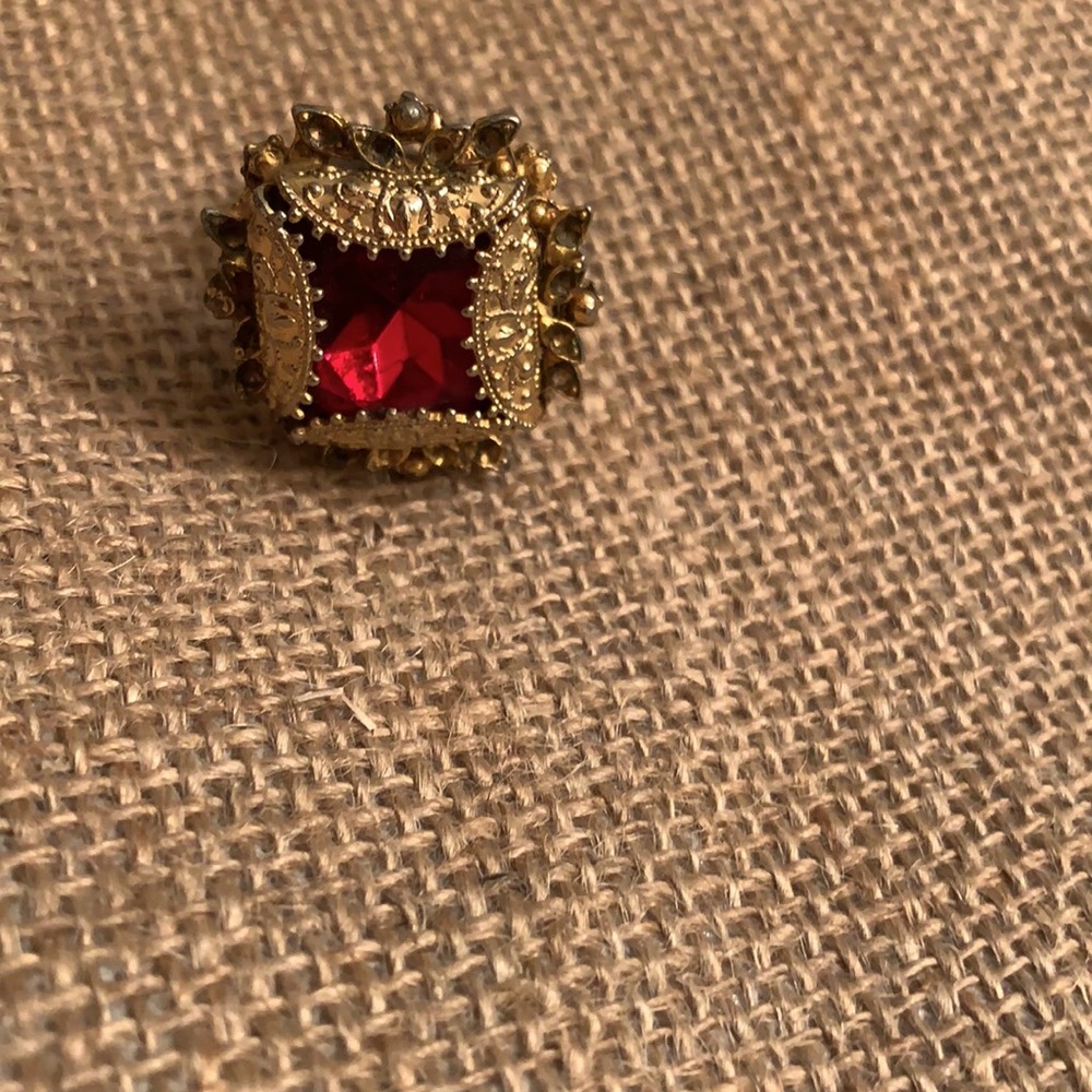 Incredible Ring!! - image 3